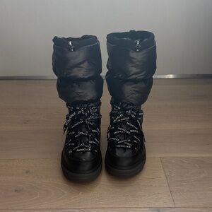Moncler Modello Insolux M High Women's Black Puffer Winter Boots